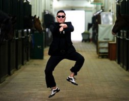 Сменил имидж??? Фигня!
Я то думал что будет что-то типа этого