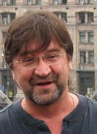 Показалось, или нет:
1. Троицкий (третий справа)?
2. Шевчук?