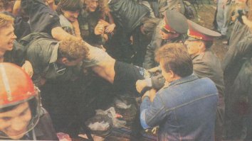 А кто в тушино ходил 28 СЕНТЯБРЯ 1991 ГОДА на  Монстры рока, а??
А вот я там был!!!