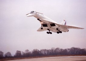 Ту 144