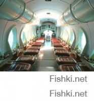 С подводной лодкой для туристов автор не ошибся!