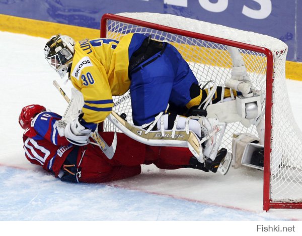 Лучше чем влетать без тормозов. Нормальный игровой момент