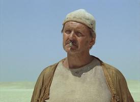 «— Владимир Николаевич, у тебя дома жена, сын-двоечник, за кооперативную квартиру не заплачено. А ты тут мозги пудришь… Плохо кончится, родной ...»