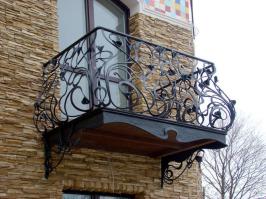 Красиво конечно. И качественно. Но это испражнения "хомо советикус" =  как бы прибрать к моей хрущевке побольше полезной площади, а в моем представлении должен выглядеть вот так: