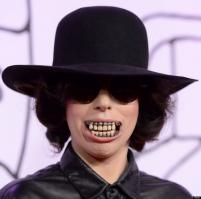 гага с годами всё хорошеет