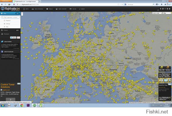Красивенько оформлено.) Если кто не знал, есть такой сайт flightradar24 - там отображаются все самолёты, летящие прямо сейчас (кроме спецбортов и военных, конечно).