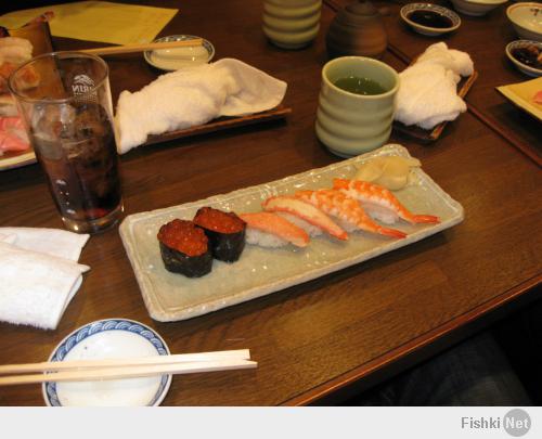 Суши в Японии в ресторане заказывали!