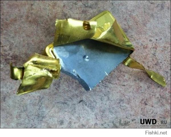 Это уже кончилось добром для России, вся европа в позе гопа, и сосёт и стонет, сша вовсю клепает зеленые бумажки, А Россия меняет свой газ и нефть на физическое золото. Но у европы золота немного осталось и чем они будут платить за газ когда золото кончится? У амеров золота уже нет оно просрано и они продают слитки вольфрама с золотой оболочкой, но их не все покупают и это ржака