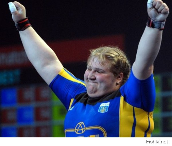 Неужели это делают собакам? )) Она За тебя))