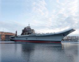 Ну нифига себе, наши оказывается строили авианосцы ещё до изобретения самолёта :)