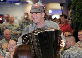 История может и любопытная, но на фишках уже раз 15 или 20 бывала, с разными картинками.