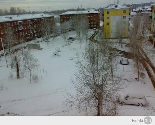 Фотографировал сегодня, 15.04.2014,снег ночью выпал. А вчера было +20, на огороде редиску поливал, наверное капец ей пришёл. Вот такая она, Восточная Сибирь.