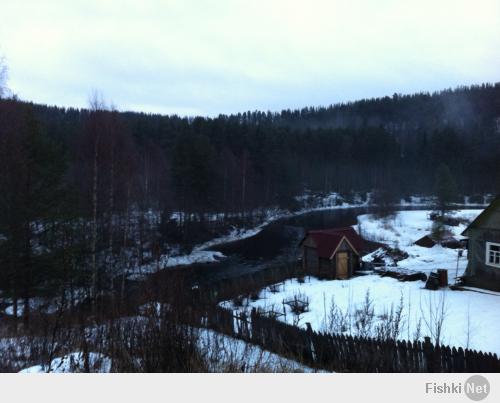 вот что сейчас где стоял дом и танцплощадка,фотки 2 или 3 января 2014 г. Медвежьегорск