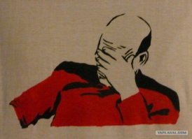 Т. е. тебя не смущает то, что дятел на нексии мало того, что пер по обочине, так еще и безопасный боковой интервал не соблюдал. Понятно, что он выжимал с дороги регика и плевал на интервалы и простую порядочность, за что и поплатился, правда дёшево отделался.