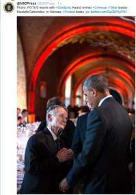 ещё Обама пообещал маразматику джемилеву вернуть Крым. Хотя после такого взгляда джемилева, Обмама мог ему обещать всё что тот попросит