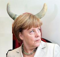 Девушки придуриваются