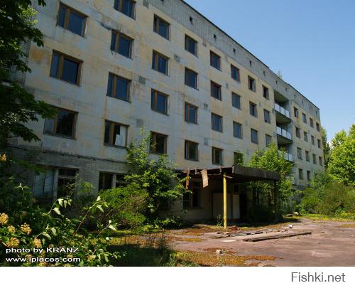 Да фигли - дом??? Херня это всё! Есть целые заброшенные города, вот это - куда интересней. Чернобыль, например.