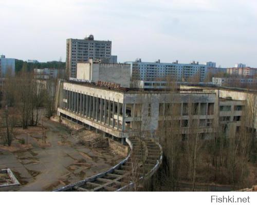 Да фигли - дом??? Херня это всё! Есть целые заброшенные города, вот это - куда интересней. Чернобыль, например.