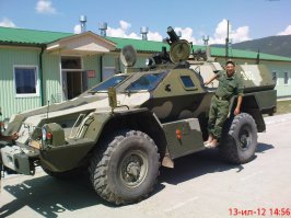 На 6.33 ;) еще кто-то хочет сказать, что РФ сливает Новороссию?

Вот он в Грузии