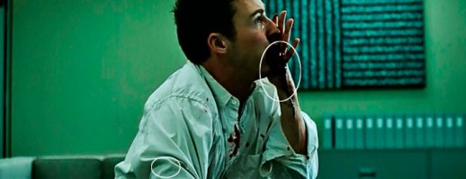 Заключенный в США избил себя и подал жалобу на детективов