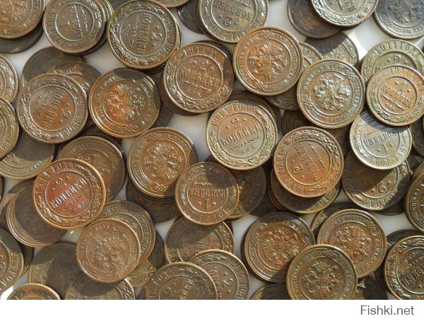 Вы если не разбираетесь в нумизматике - не порите чушь!!!!
я 20 лет этим занимаюсь
Монеты подленные - лови еще фото! Надеюсь умоешься