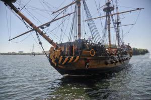 Класс,в воронеже недавно более крупное судно под старину спустили