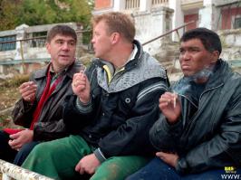 Как говорили в то время - Будешь жить красиво, но не долго...