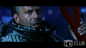 Жители Земли приготовились ко встрече с огромным астероидом