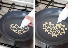 А можно дырку в крышке сделать и тогда получается вот так)))) дети в восторге!)))