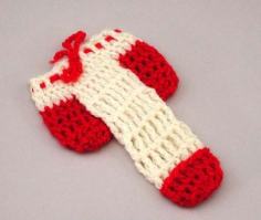 И жениху связаный подарок