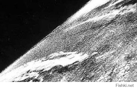 Первая фотография сделанная в космосе, 1946 г
