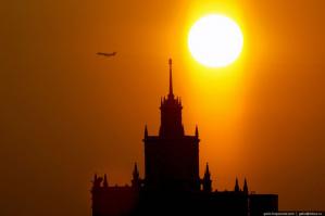 а это зимней ночью Челябинск