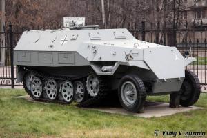 Чтоб немцы не проектировали (не важно какая марко авто) в итоге все равно получается полноприводной броневик :)