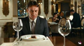 Филе пангасиуса с беконом в сырно-сливочном соусе с рисом карри