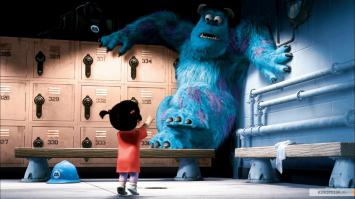 Реакция пассажиров шанхайского метро на обморок иностранца