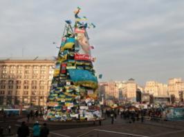 Девять месяцев иОлка стояла...