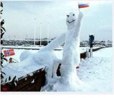 18 инсталляций из снега, сделанные природой