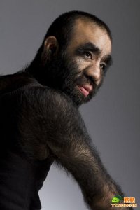 он до сих пор пушистый))))