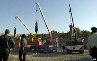 В Иране автомобили используют так же для этого