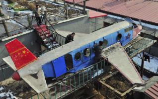 Не, но это понятно - повод свалить из дома (типа как у нас - в гараж) -и с дружбанами можно бухнуть в комфорте :)