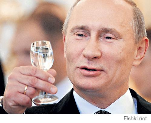 Владимир ПУТИН знает, что водка должна принадлежать народу. Фото: «ИТАР-ТАСС»