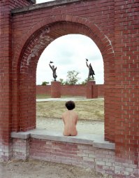 Без жолой гопы искусство в Европе уже и не искусство?

На редкость мерзская подборка фотографий какой - то тупой кизды.