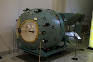 Как среди бытовой техники затесалась атомная бомба?