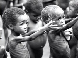 Ельцин самые главные вопросы забыл задать: "За чей счет этот банкет? Кто оплачивать будет?".