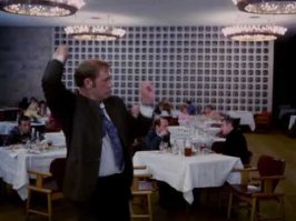 Танцуют все!!!