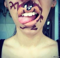 Вот как нужно красить губы