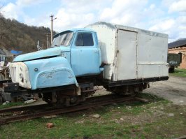 На этом чуде техники возят хлеб. Поселок Отдаленный Краснодарский край