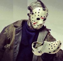 выбор маски Джейсона из ,,пятница 13,,