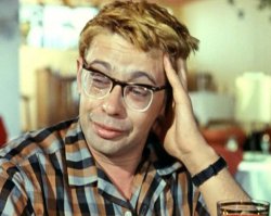 Обнять и плакать. ТОП-12 актеров с самыми грустными глазами