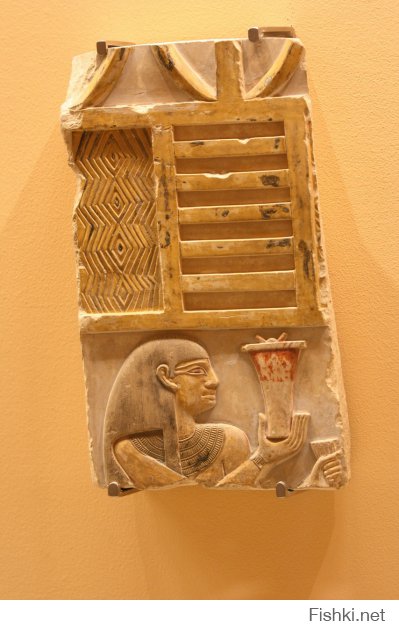 реклама макдональдса в древнем Египте (снимал сам в Лувре)